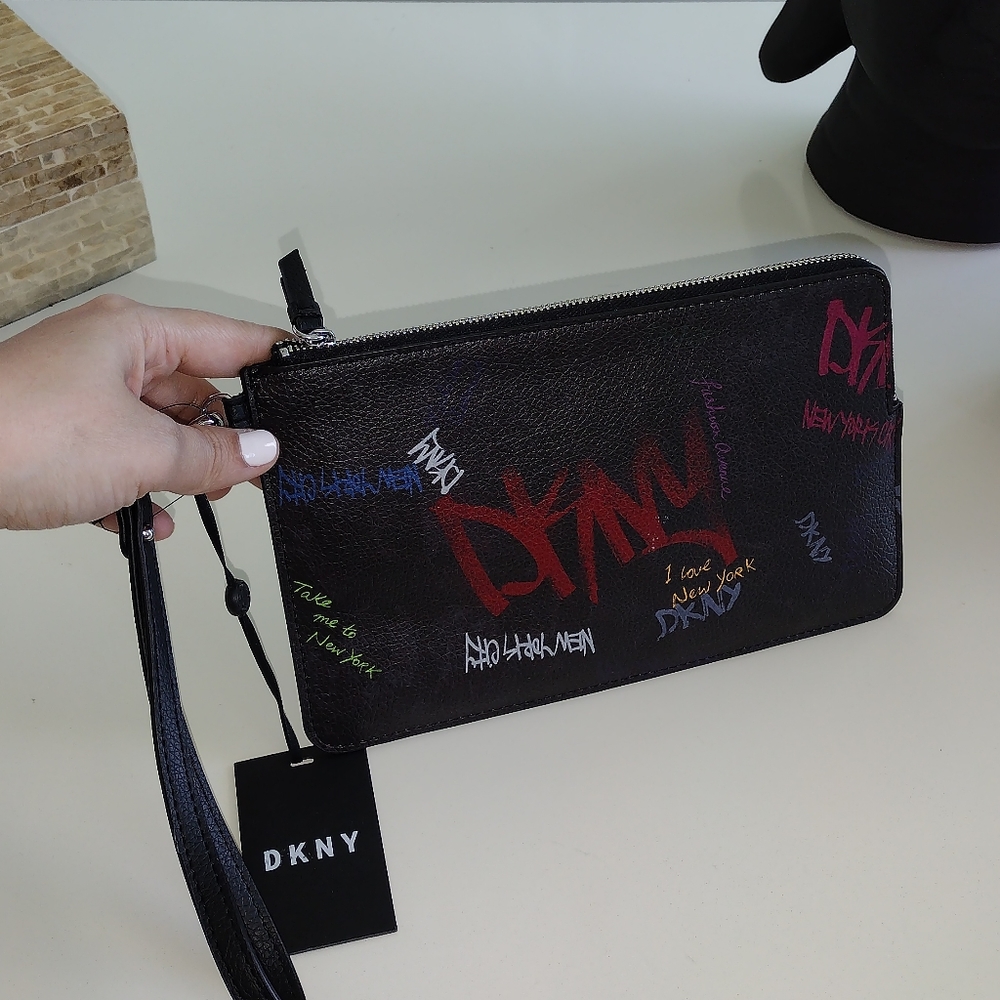 DKNY